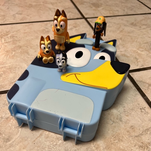 Toys Bluey Carrying Case And Characters Poshmark